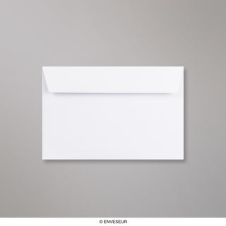 Weißer Briefumschlag 121x184 mm