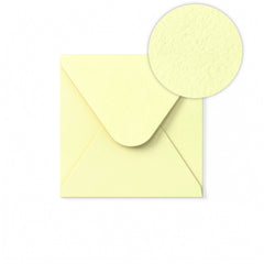 Kuvert Elfenbein gehämmert 130 x 130 mm