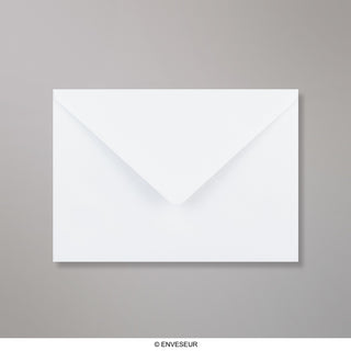 Weißer Briefumschlag 155x220 mm
