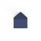 Marineblauer Umschlag 62x94 mm